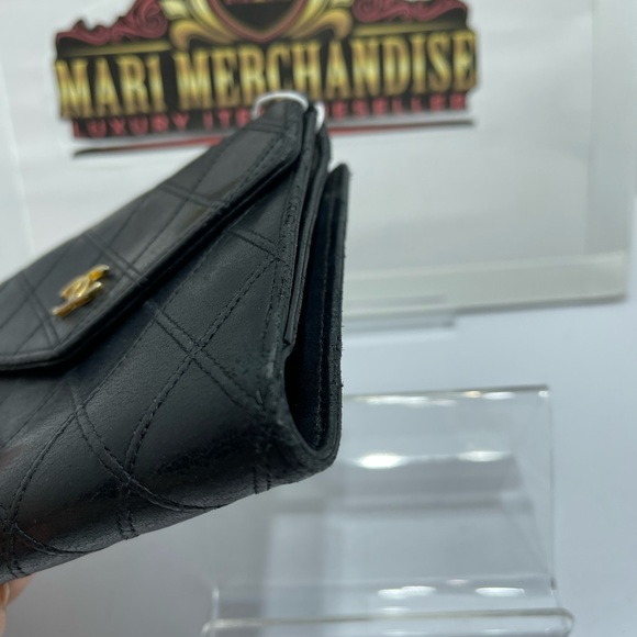 Chanel Quilted double flap wallet  in black lambskin leather. - Picture 4 of 16
